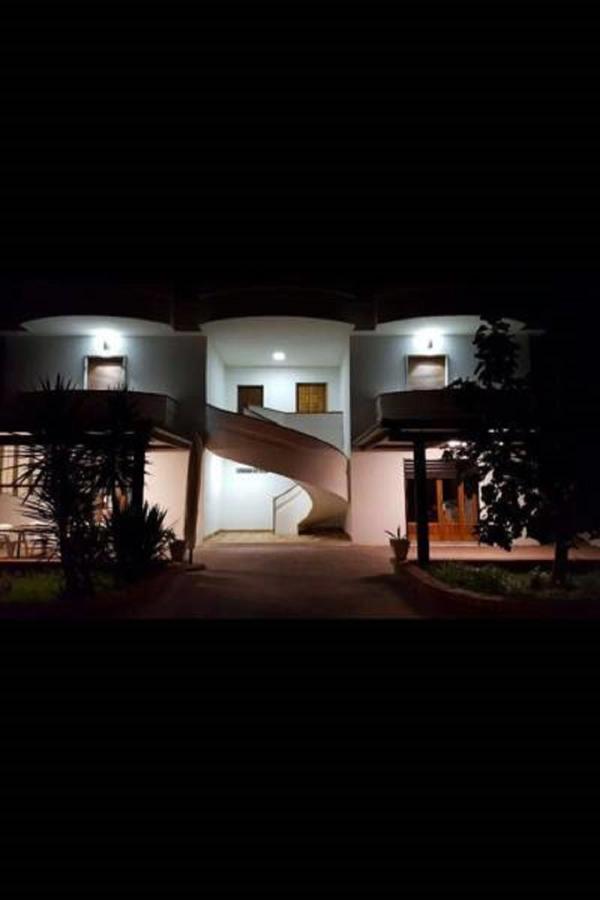 7Quater B&B Castel Volturno Luaran gambar